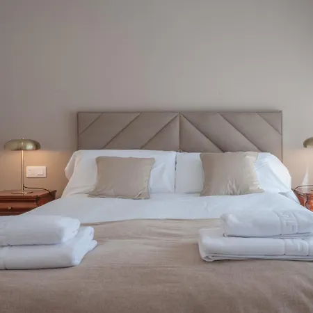 Av Costa One Apartment Gijón