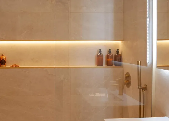 Avg Costa One * Gijón