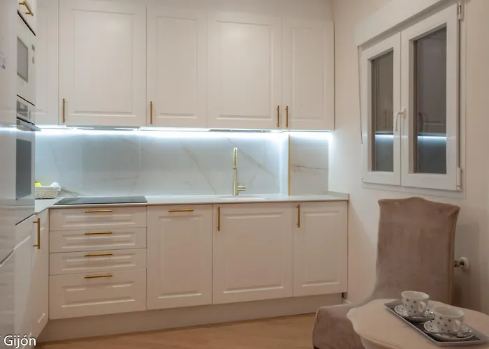 Avg Costa One Apartment Gijón