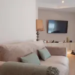 Avg Costa One Apartment Gijón